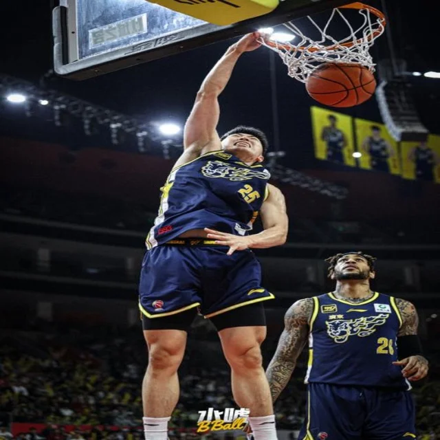雅思组合重组背后：新策略如何引领体育新潮流 - CROWN SPORTS